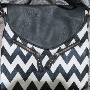 BOGO  Black and White Chevron pattern zig zag crossbody bag